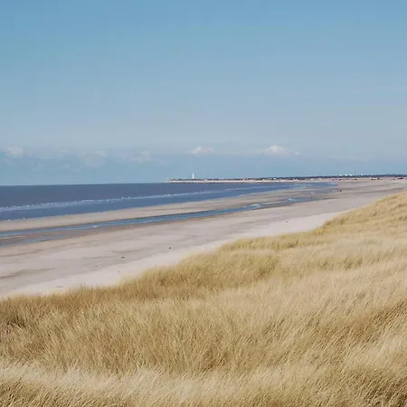 Fantastiskt Hus Med 3 Sovrum I Blåvand *