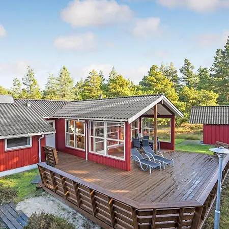 Semesterbostad Fantastiskt Hus Med 3 Sovrum I Blåvand Blåvand